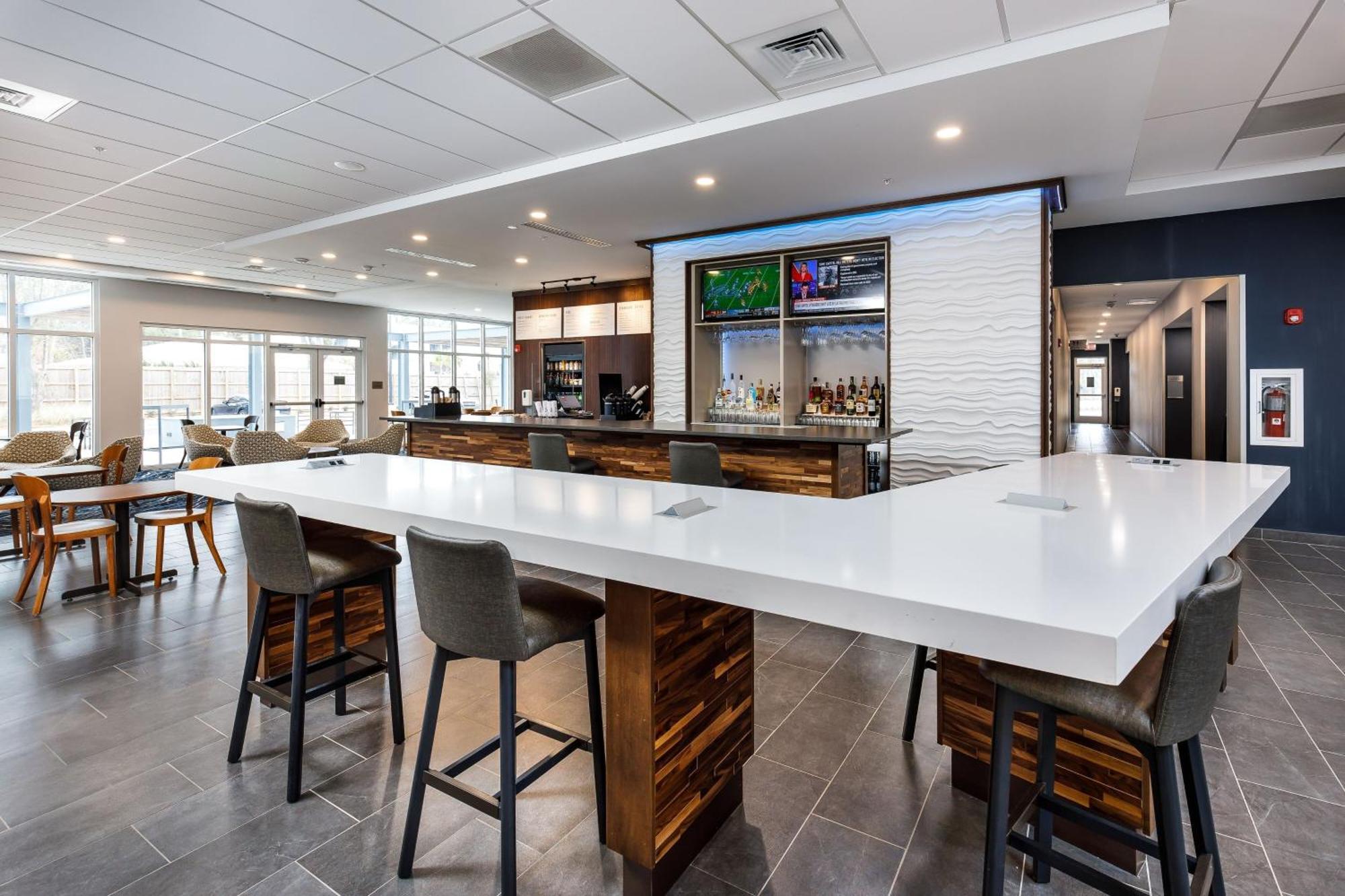 Courtyard By Marriott Pensacola I-10 West Hotell Eksteriør bilde