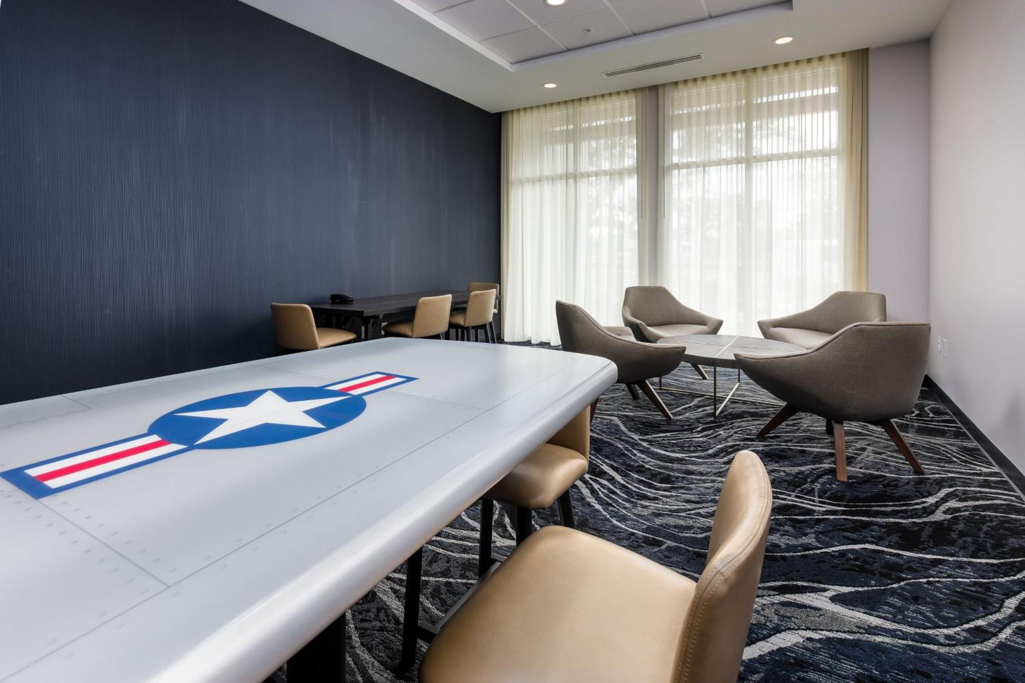 Courtyard By Marriott Pensacola I-10 West Hotell Eksteriør bilde