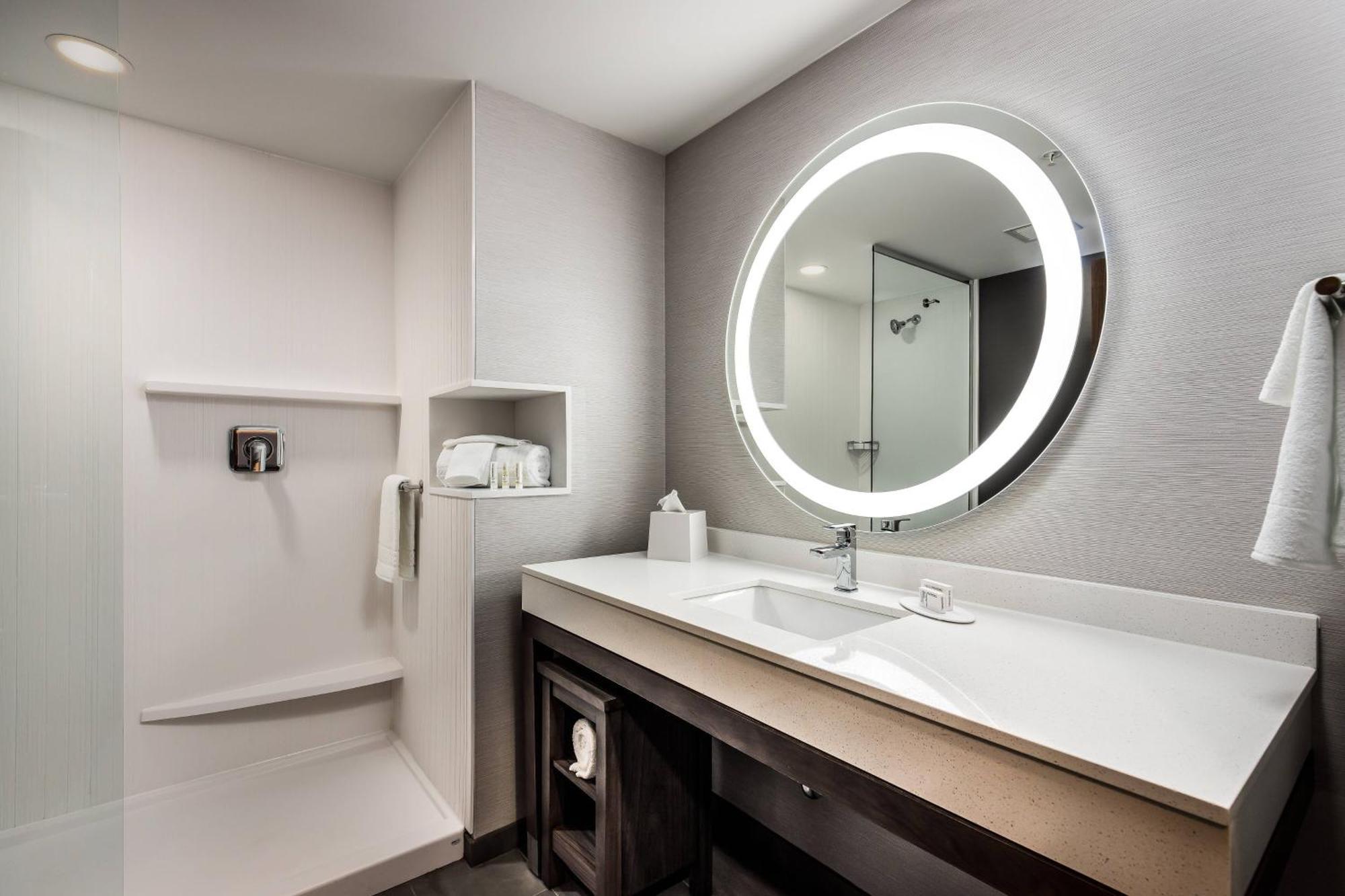 Courtyard By Marriott Pensacola I-10 West Hotell Eksteriør bilde