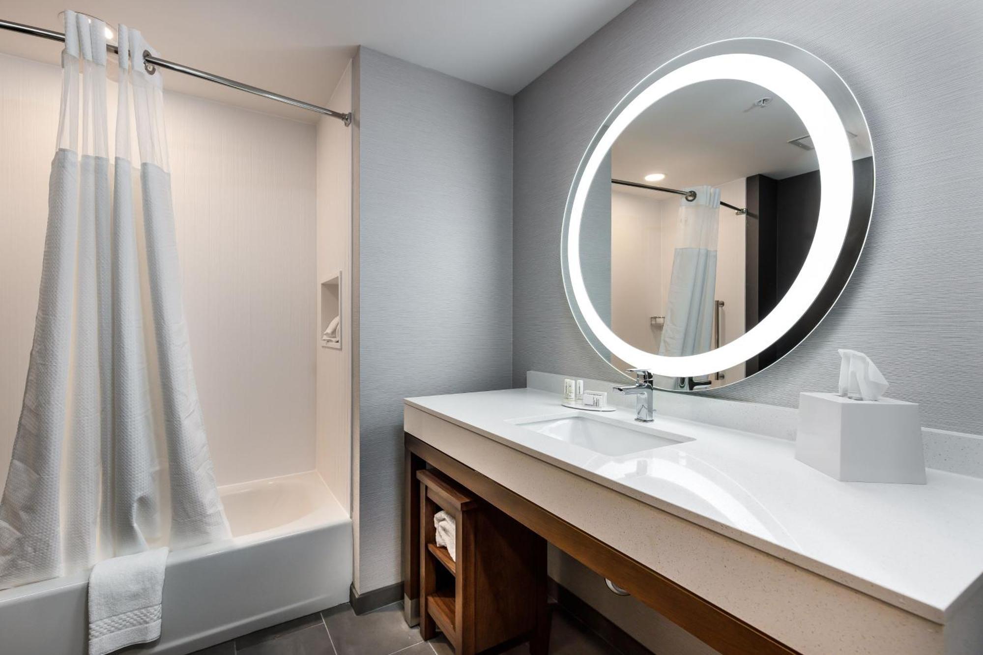 Courtyard By Marriott Pensacola I-10 West Hotell Eksteriør bilde