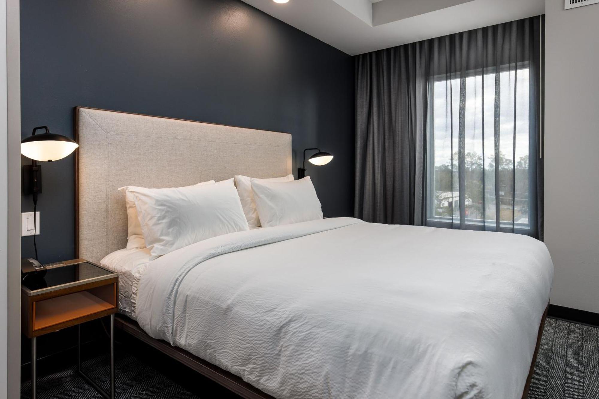 Courtyard By Marriott Pensacola I-10 West Hotell Eksteriør bilde