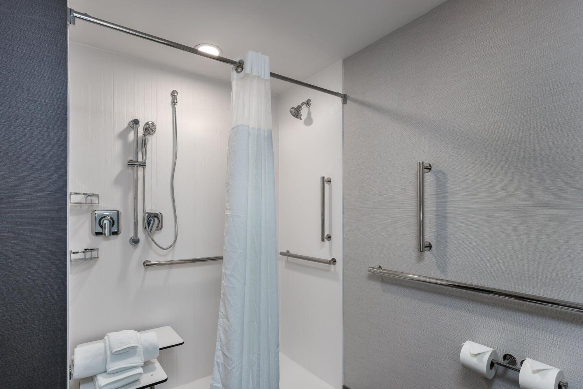 Courtyard By Marriott Pensacola I-10 West Hotell Eksteriør bilde